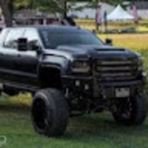 Meet your Posher, Clark